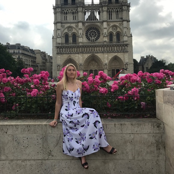 Pieces curated by a Brooklyn designer - Picture 2 of 5